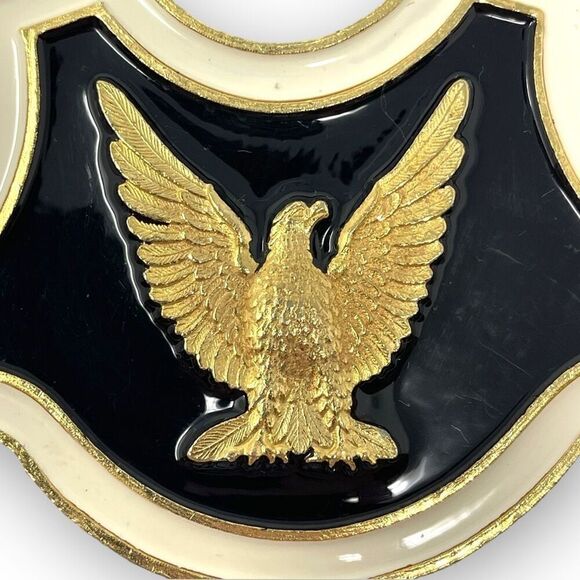 Accessocraft N.Y.C. Gold Tone Metal Patriotic Eagle Enamel Statement Shield Clip - Picture 2 of 9